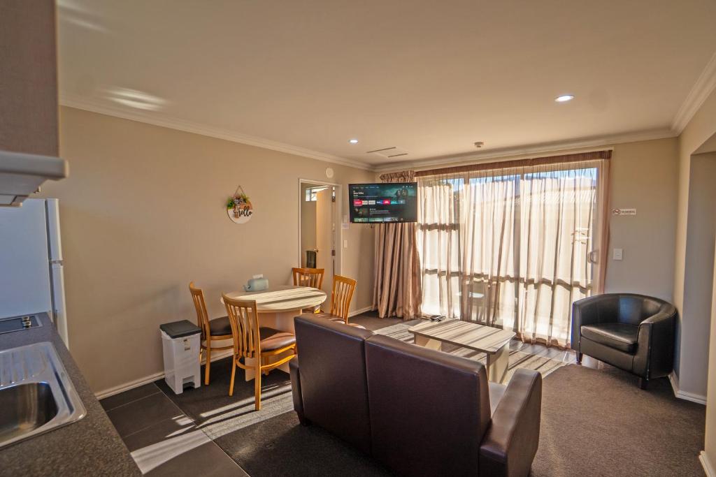 Two Bedroom Spa Suite